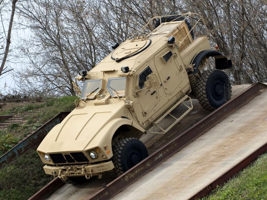  Oshkosh M-ATV 2009 года  (фото 47 из 676)
